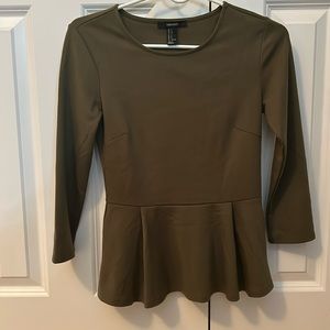 Forever 21 3/4 Sleeve Peplum Top